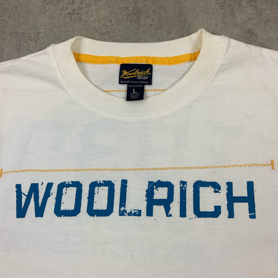Vintage Woolrich T-Shirt Large